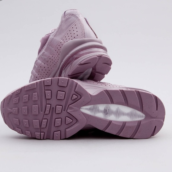 ‼️Sold ‼️🔥 Rare Nike Air Max 95 SE Pink 6Y/7.5W - Picture 6 of 8